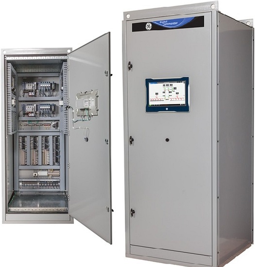 Digital Commander Paralleling Switchgear